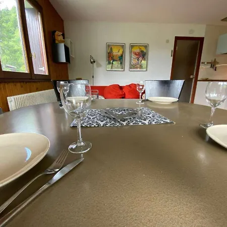 Apartment Grand Bornand, Appt 2 Pieces 5 Couchages, Calme, Cheminee, Navettes Proches - Fr-1-241-142